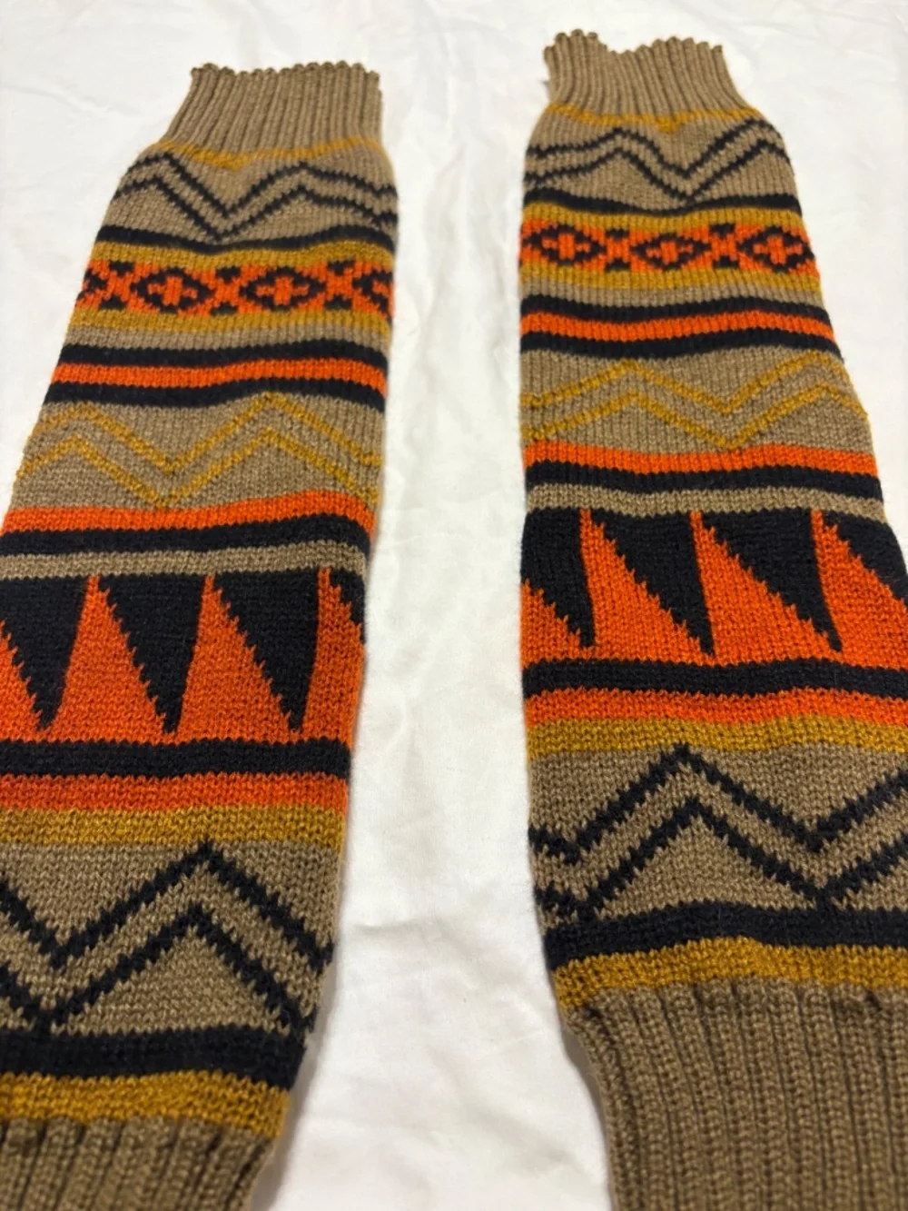 Vintage 2002 Y2K Wet Seal Earthy Geometric Knit Leg Warmers